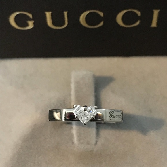 gucci heart shaped ring